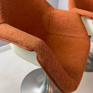 Tulip Chair orange von Juch Dänemark