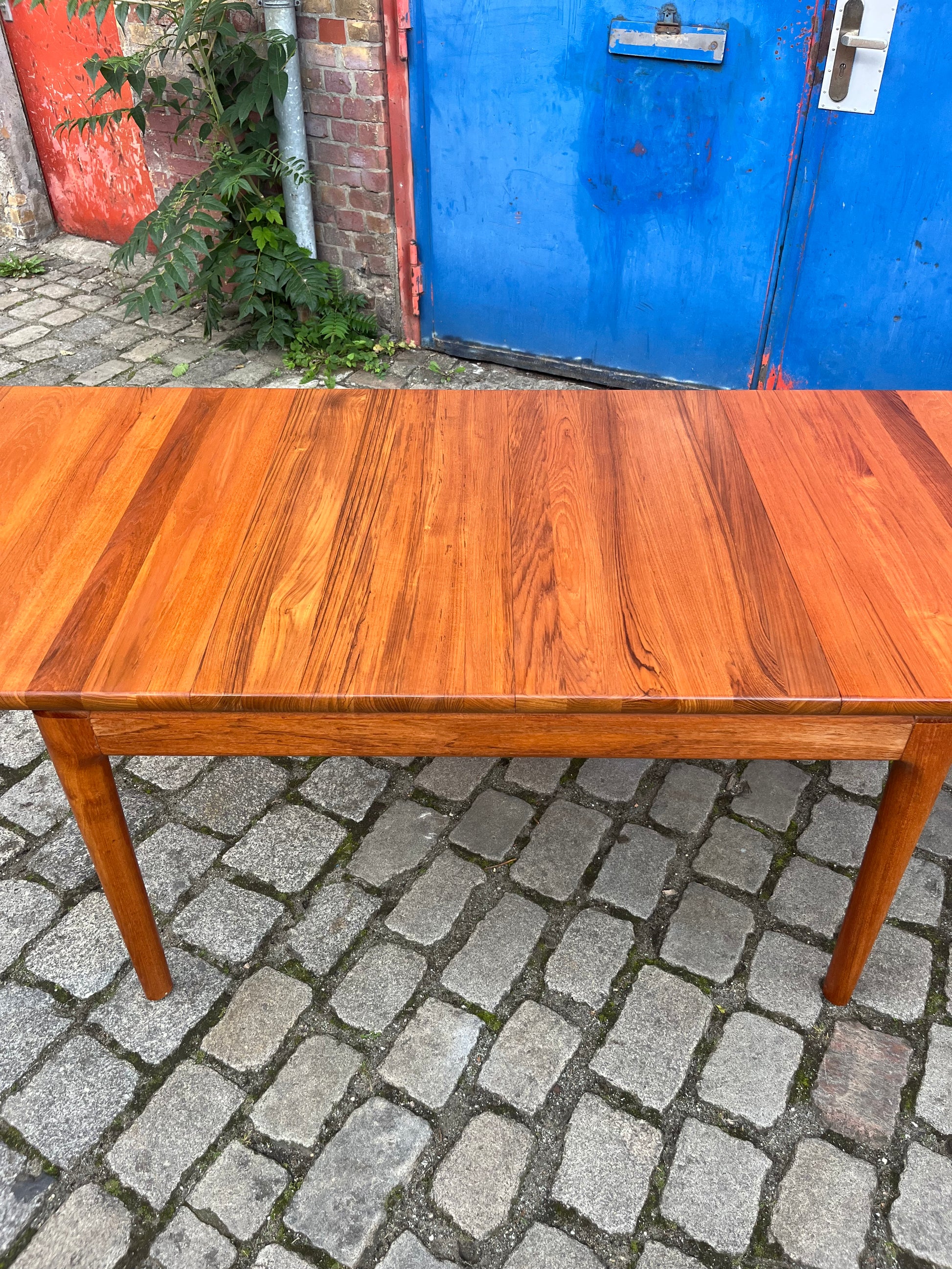 Esstisch Teak ausziehbar von Glostrup Vollholz