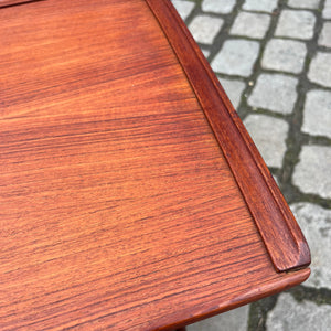 Beistelltisch Teak mit Auszug aus Dänemark