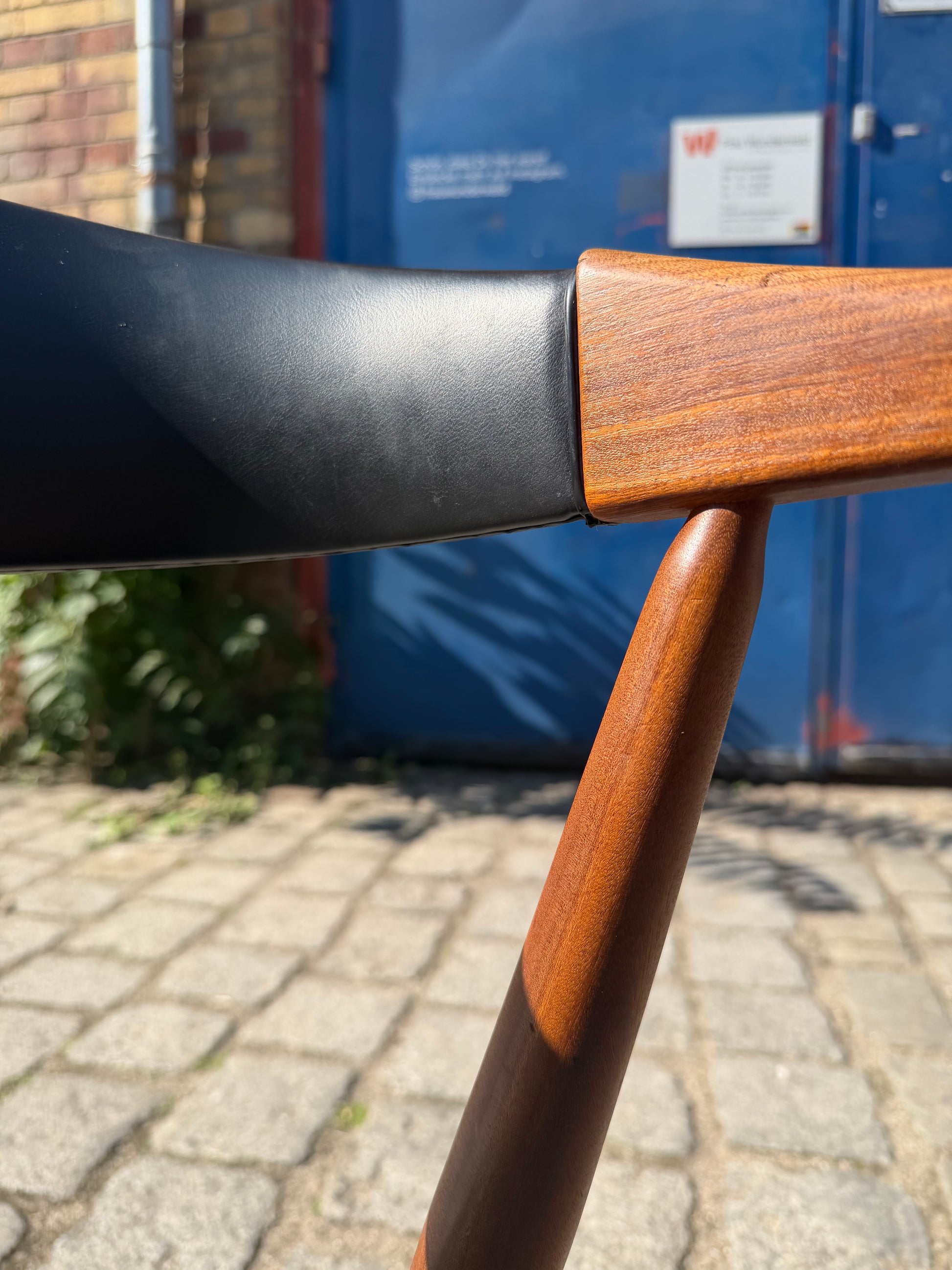 Armlehnstuhl Modell 213 Teak Leder von Thomas Harlev Model für Farstrup