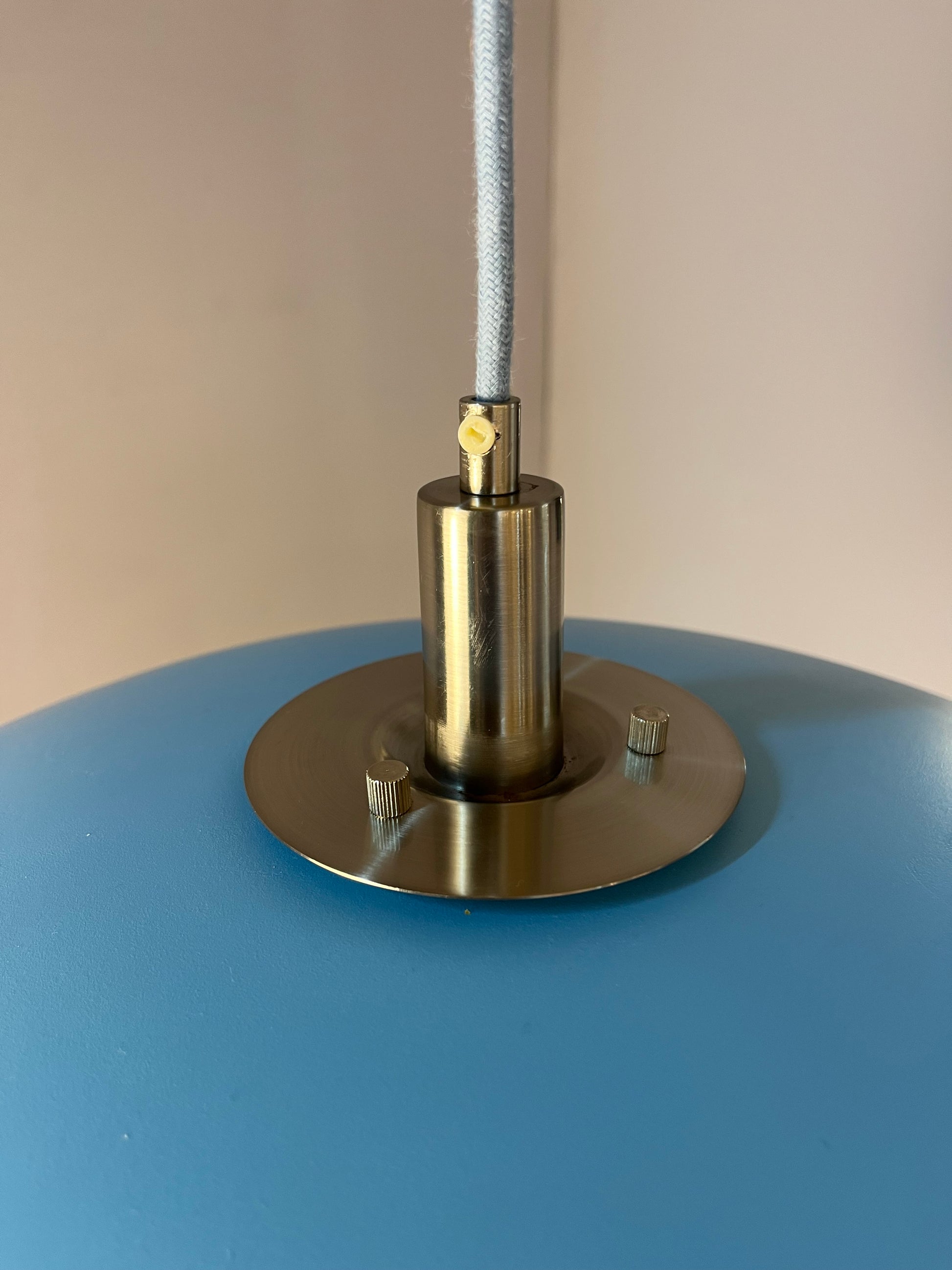 Lamellenlampe neu lackiert hellblau mint peach aus Dänemark lackiert