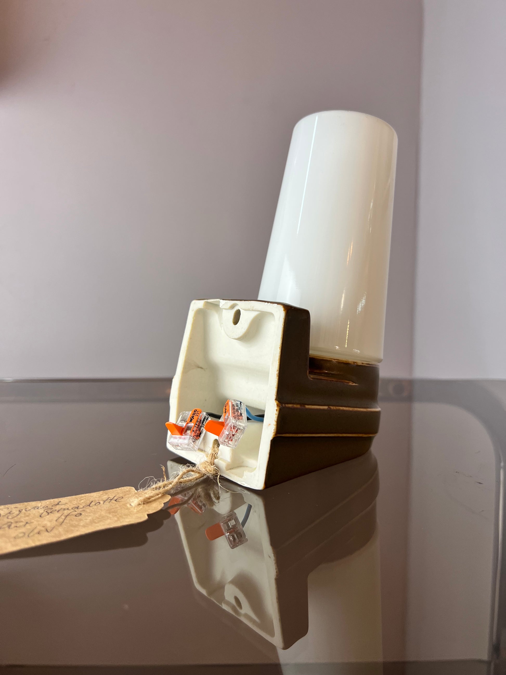 Wandlampe Modell 6080 oliv von Sigvard Bernadotte für Ifö