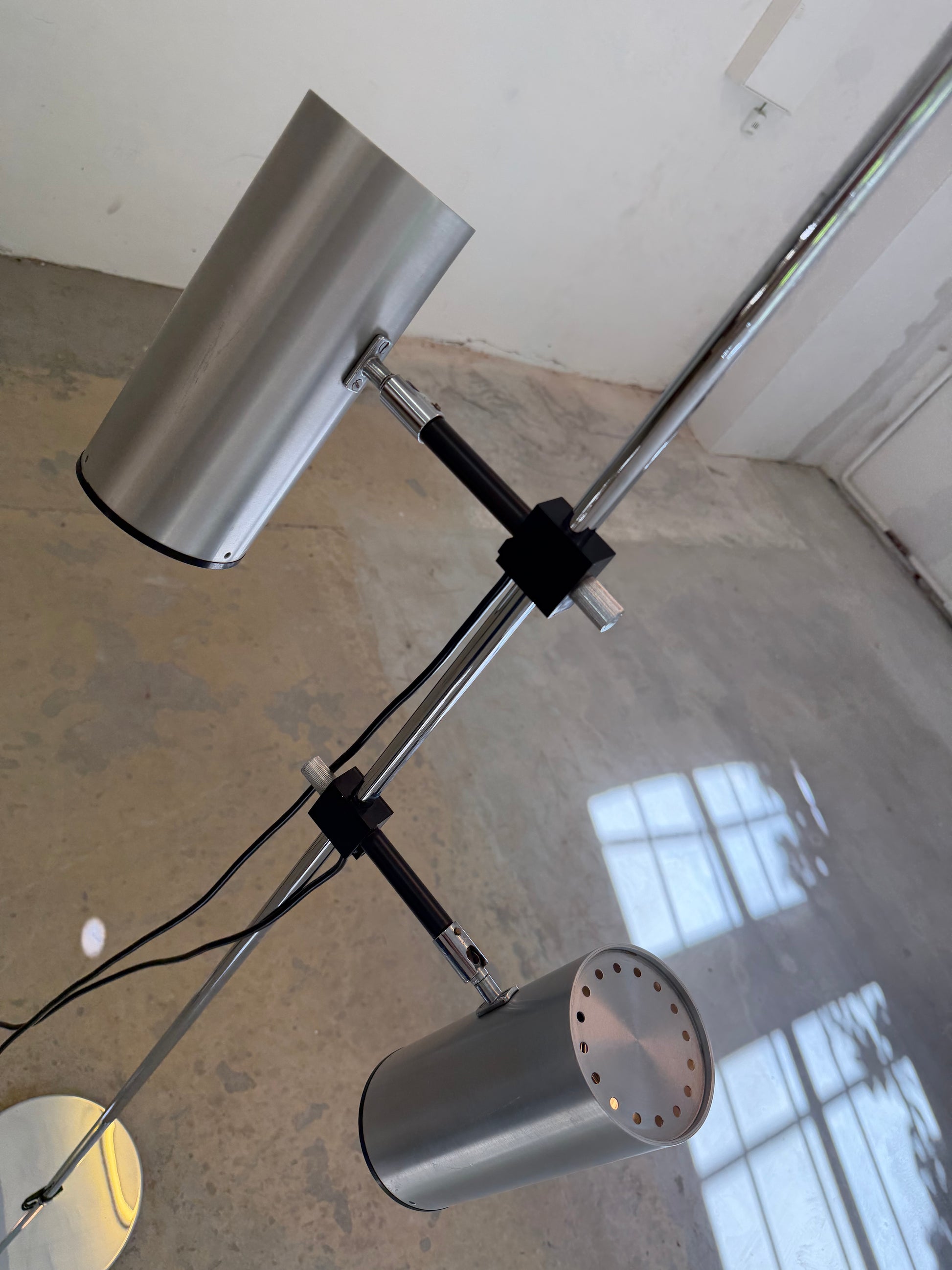 Stehlampe silber von Arnold Berges für Staff