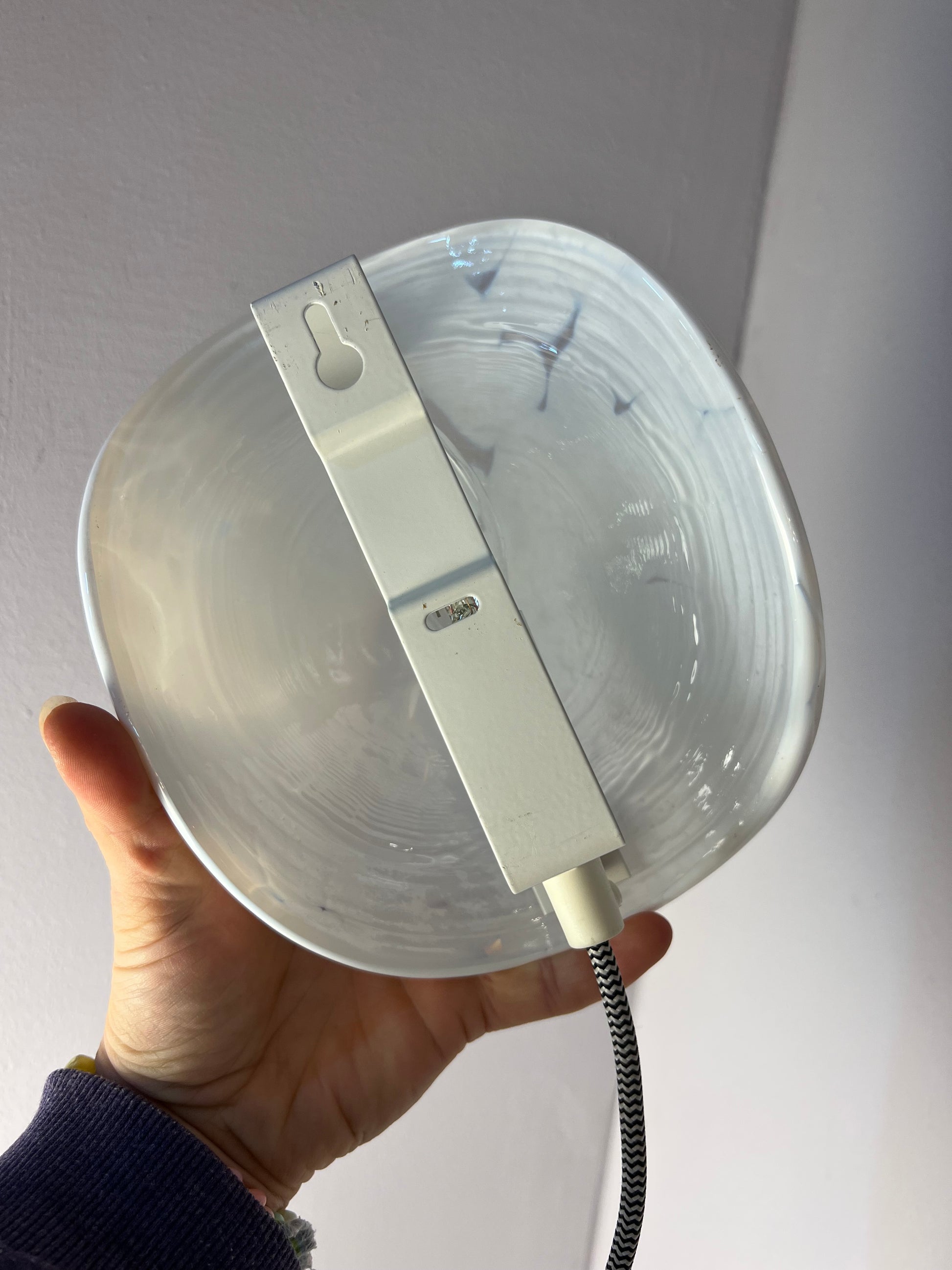 Wandlampe weiß Glas von EL Light aus Dänemark