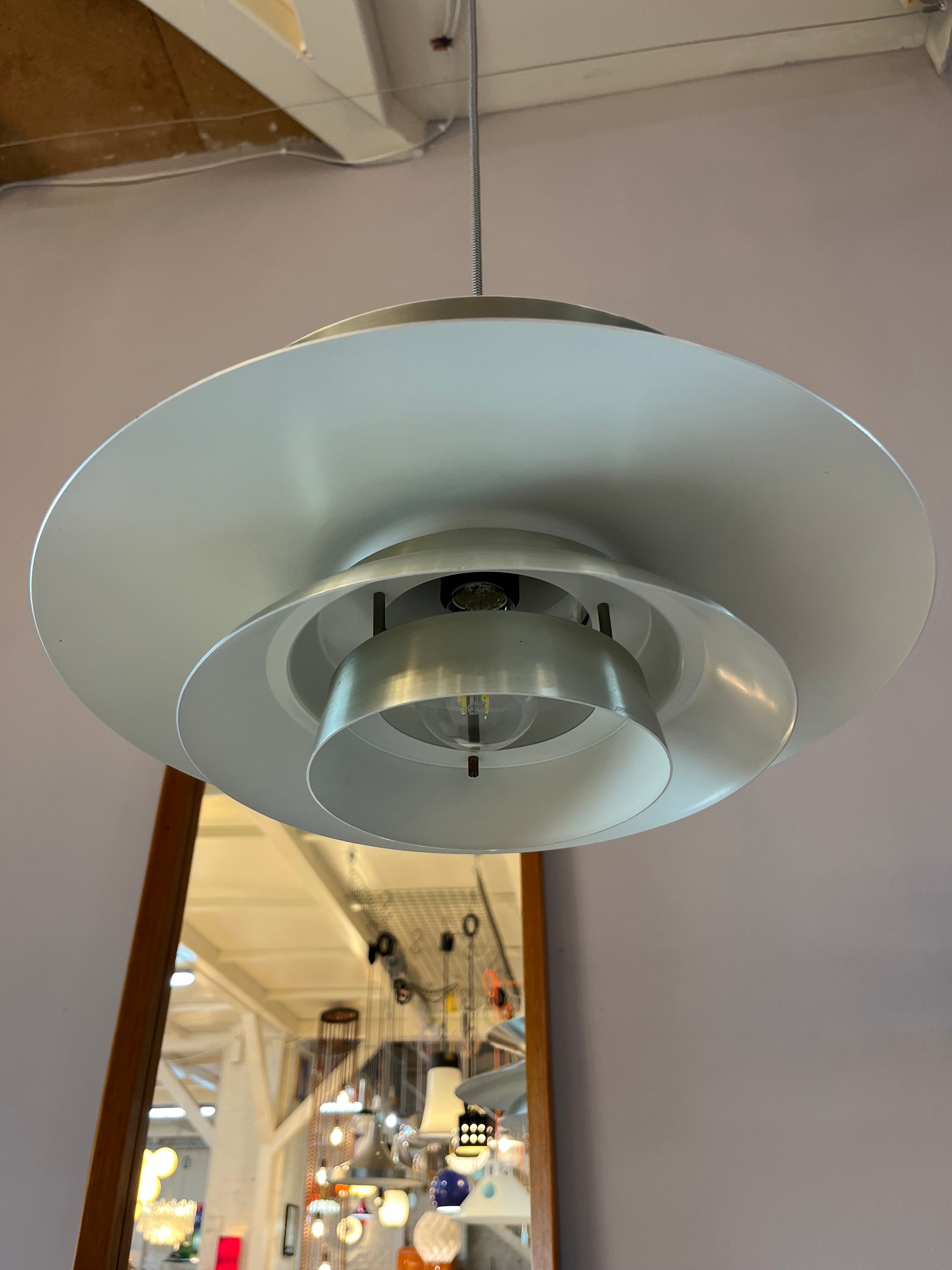Lamellenlampe silber aus Dänemark