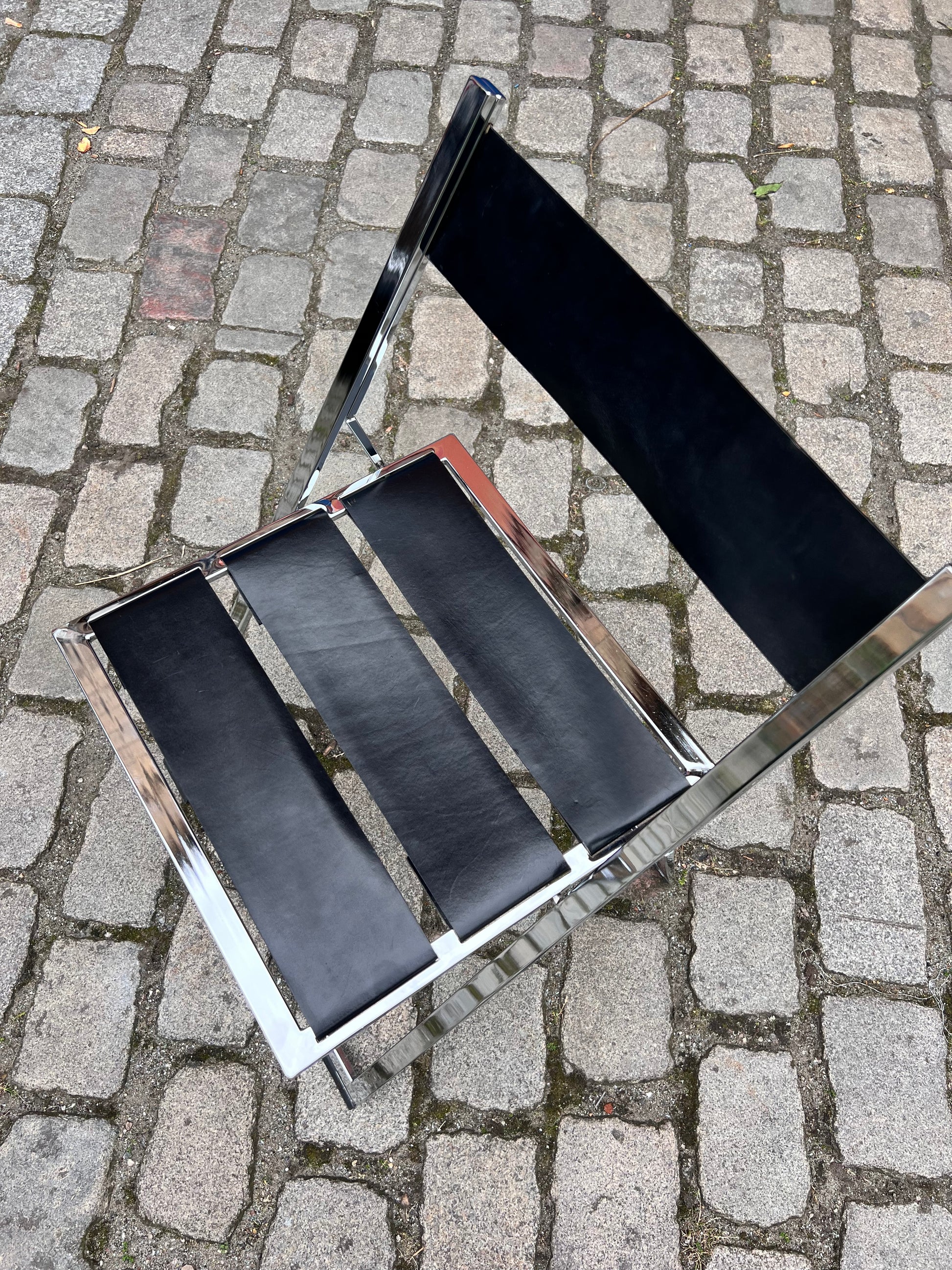 Klappstuhl Vono Echtleder Chrom von Interlübke