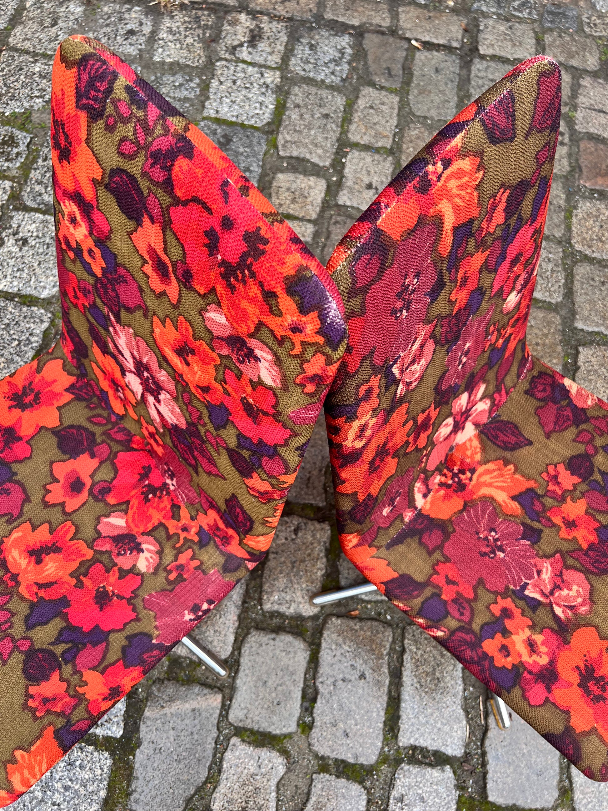 Set: 2x Drehstuhl rot floral von EKA Wohnmöbel