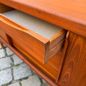 Sideboard Teak von Burchardt Nielsen für Dyrlund