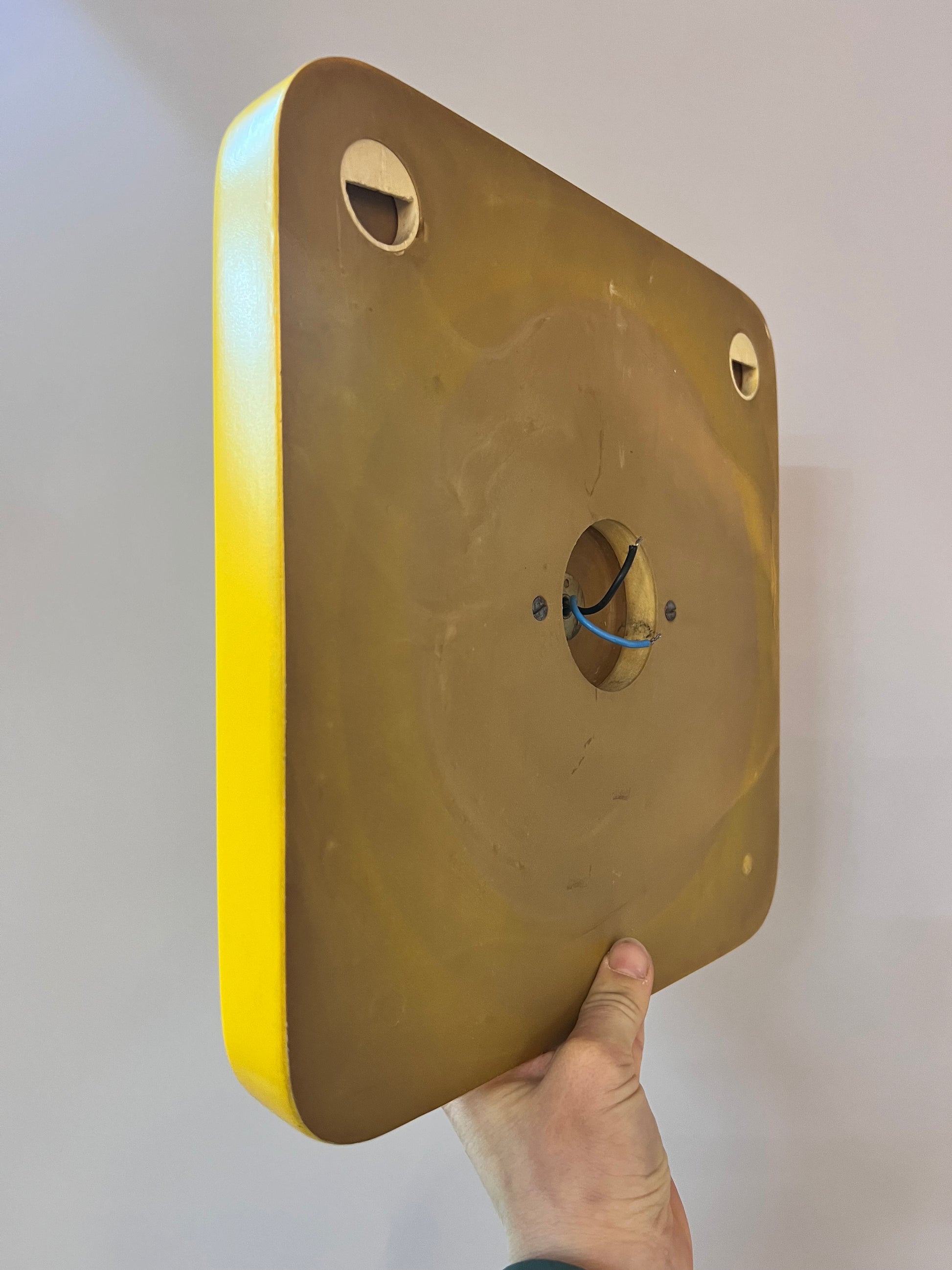 Wandlampe gelb von Schönbuch