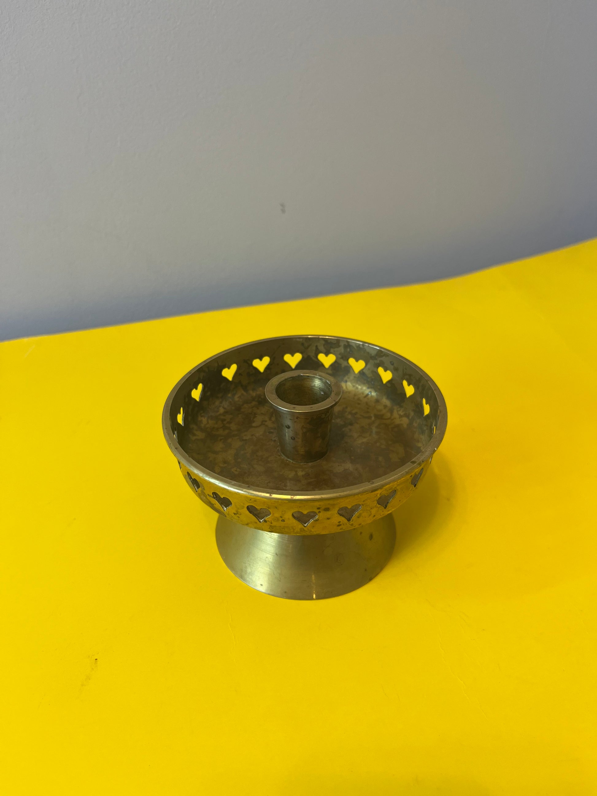 Kerzenständer Messing mit Herzen