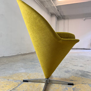 „Cone Chair“ gelb von Verner Panton neu bezogen