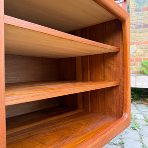 Sideboard Teak von H.P. Hansen