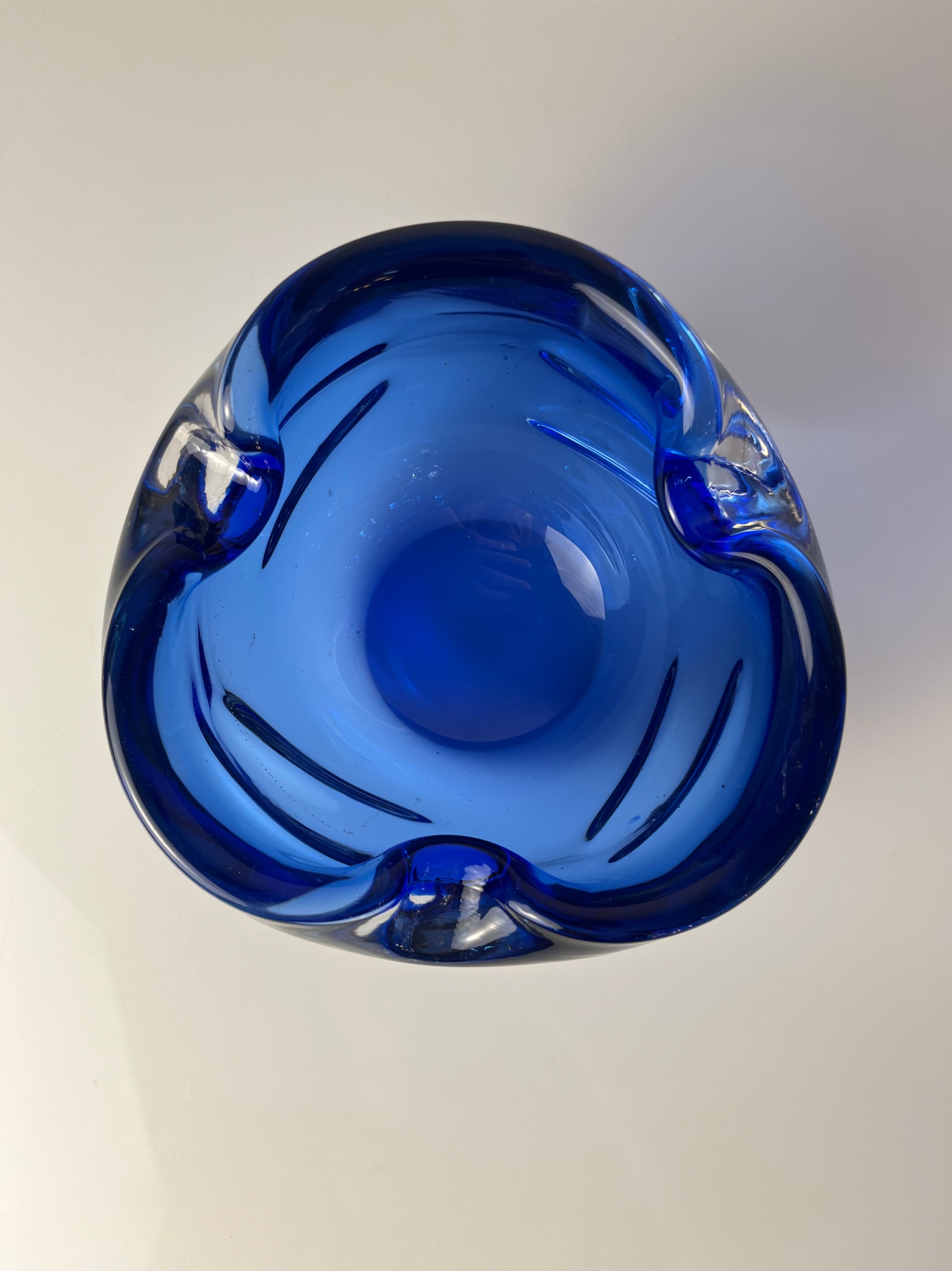 Aschenbecher blau Glas