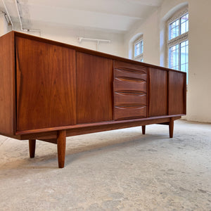 Sideboard Teak von Dyrlund