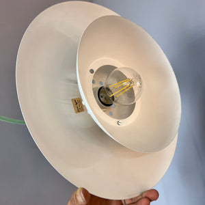 Lamellenlampe weiß von Formlight aus Dänemark