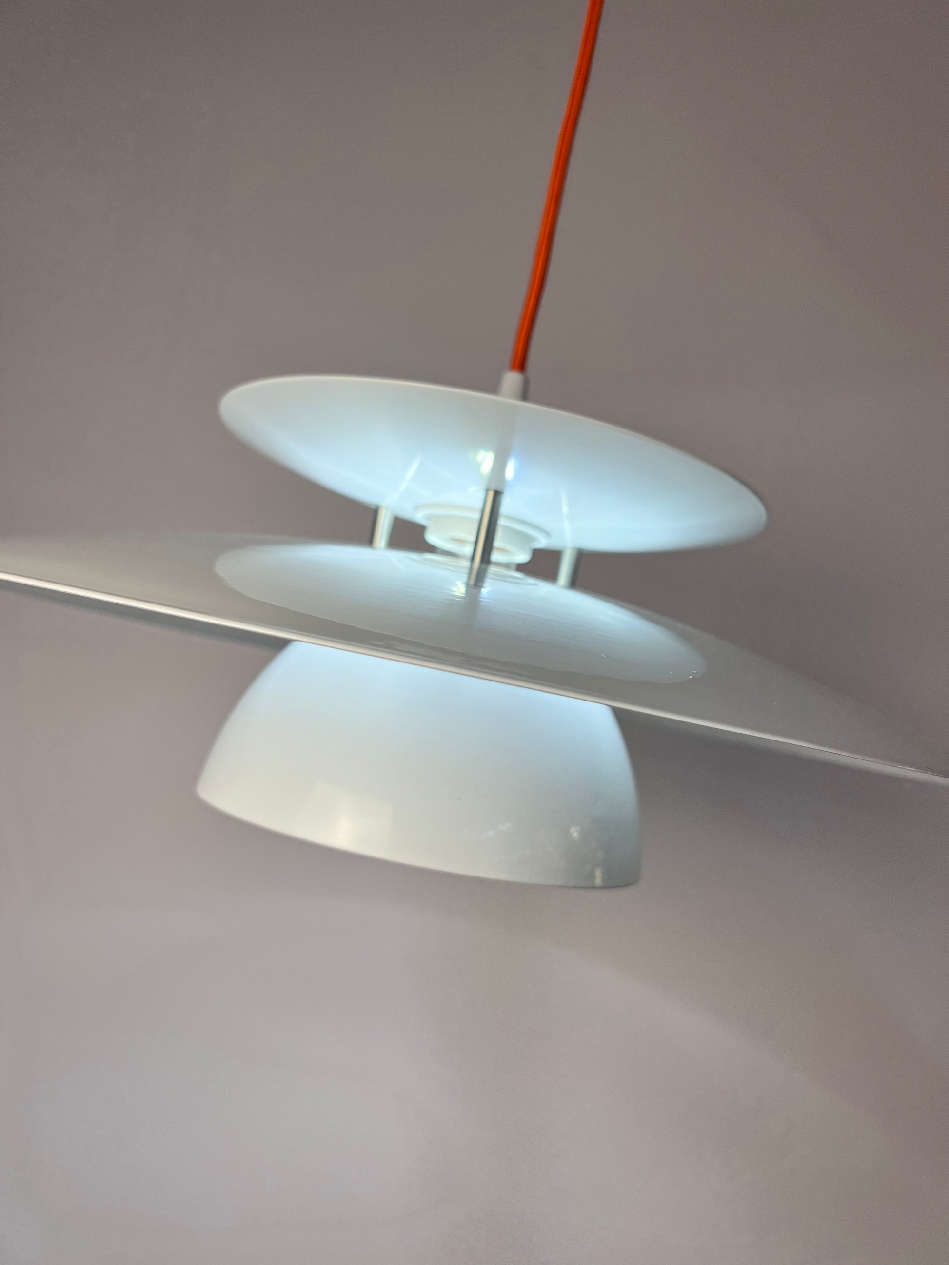 Lamellenlampe weiß aus Dänemark