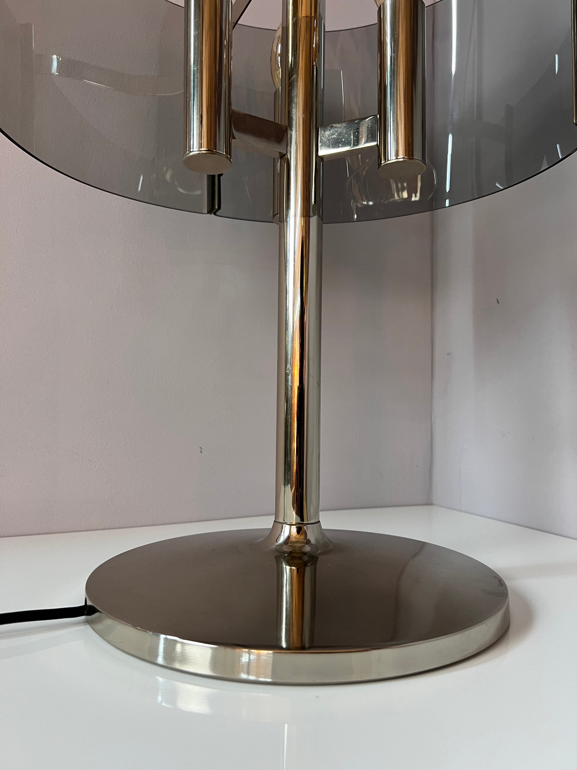 Tischlampe Chrom & Rauchacryl