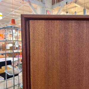 Großer Kleiderschrank Teak von Einrichtungshaus Steguweit & Sohn