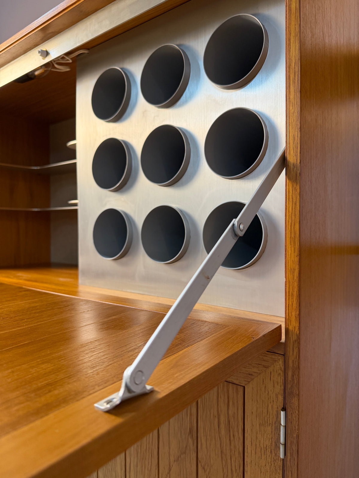 Barschrank Eiche von Rud Thygesen & Johnny Sørensen für HG Furniture