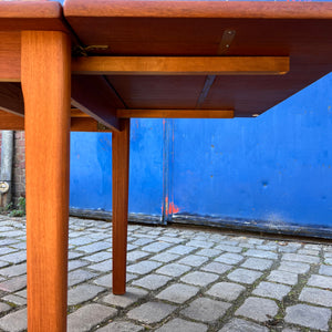 Esstisch Teak Vollholz mit eingehängter Platte
