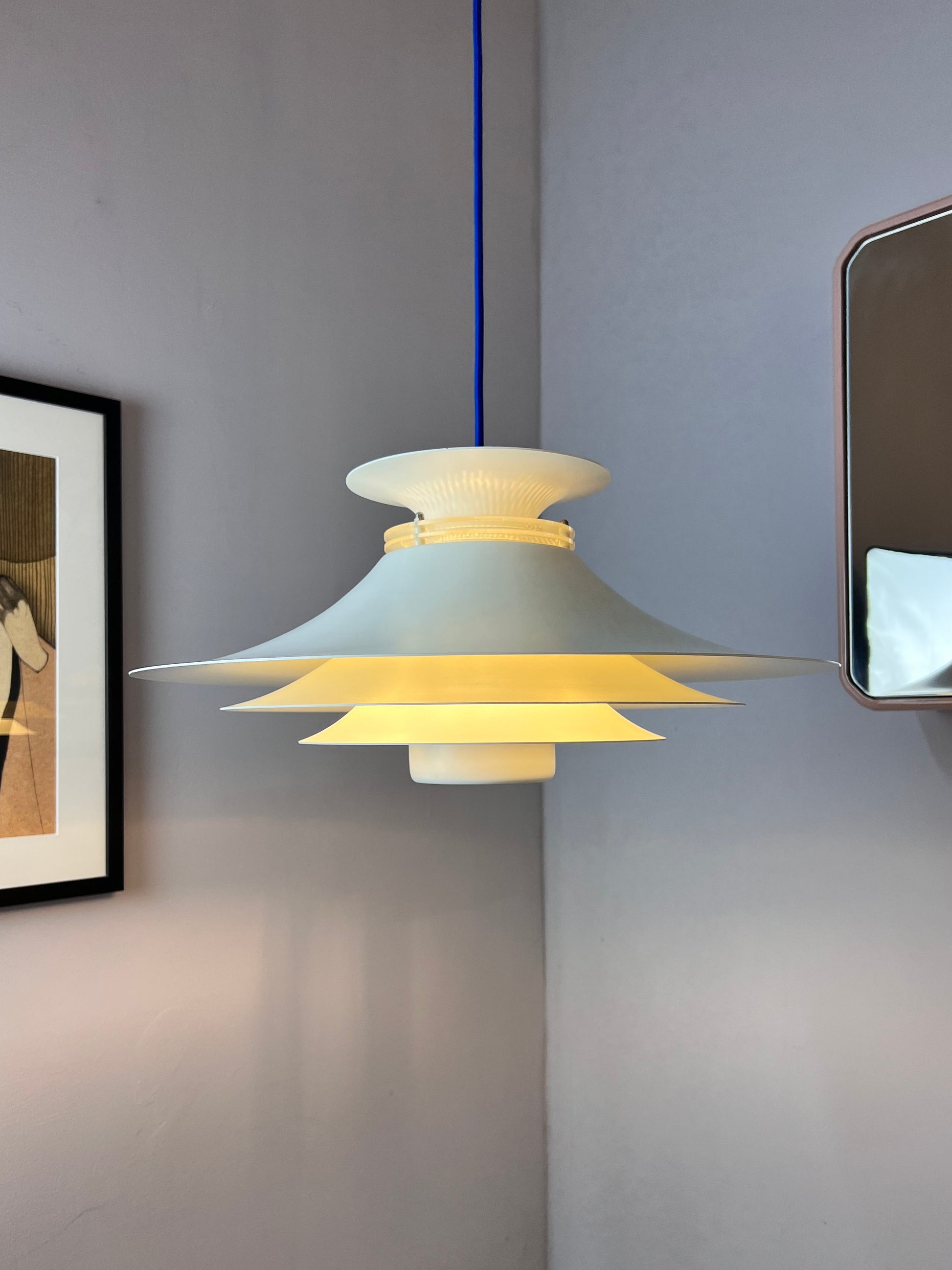 Lamellenlampe weiß von Jeka