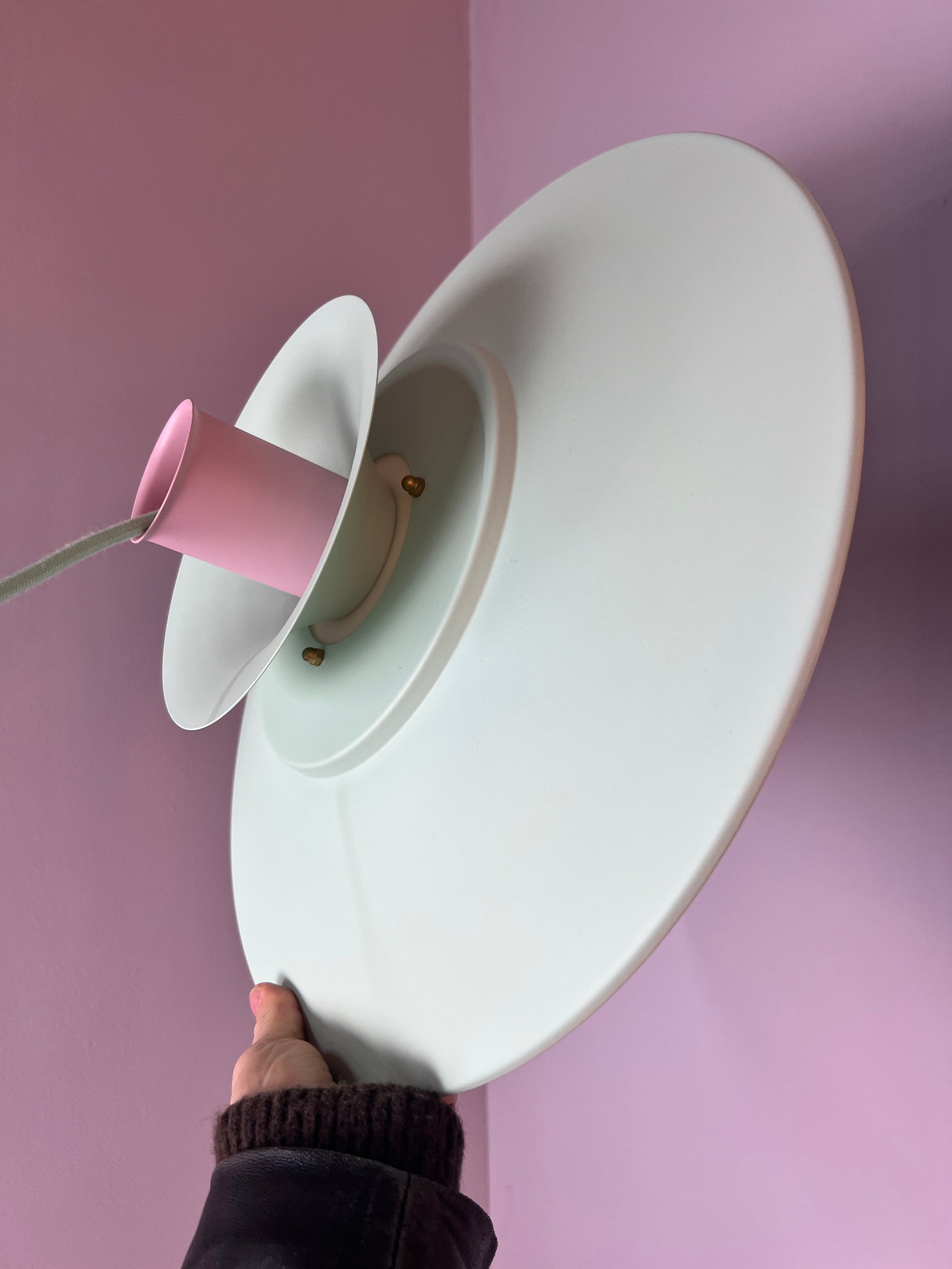 Lamellenlampe neu lackiert mint rosa