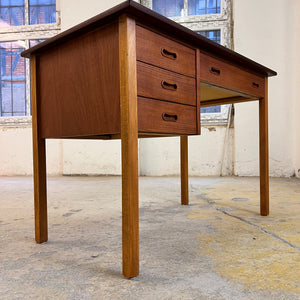Schreibtisch Teak aus Dänemark