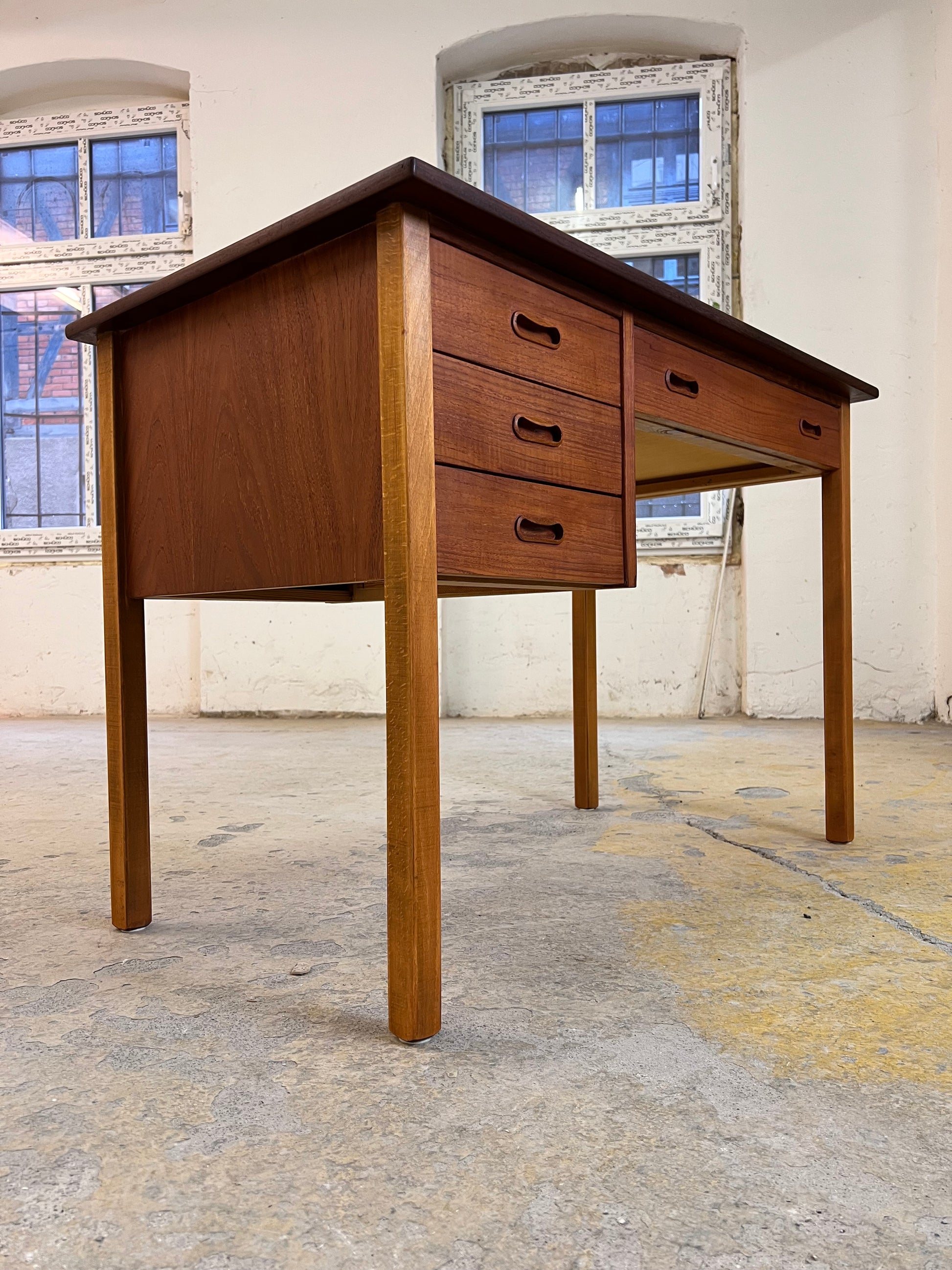 Schreibtisch Teak aus Dänemark