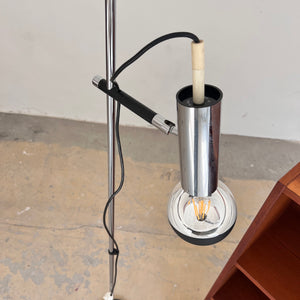 Stehlampe Chrom von STAFF