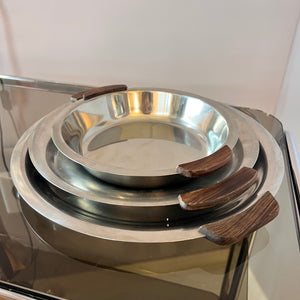Set: 2 Tabletts und Schüssell Edelstahl mit Teak Griffen
