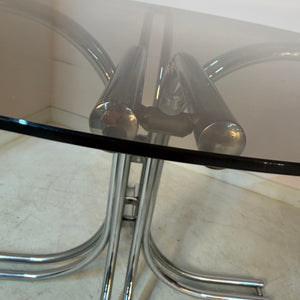 Runder Esstisch Chrom & Rauchglas