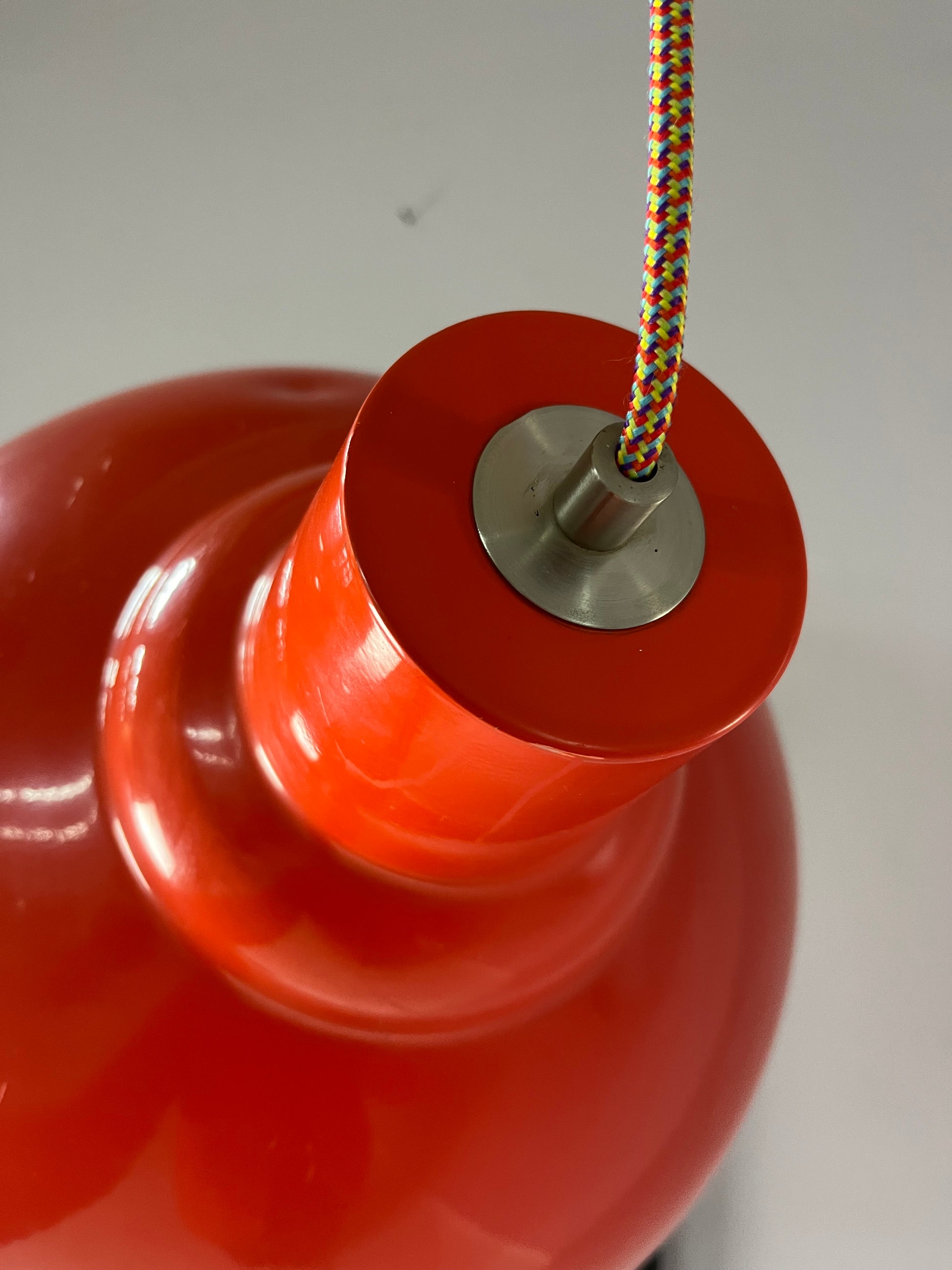 Hängelampe orange/rot aus Dänemark