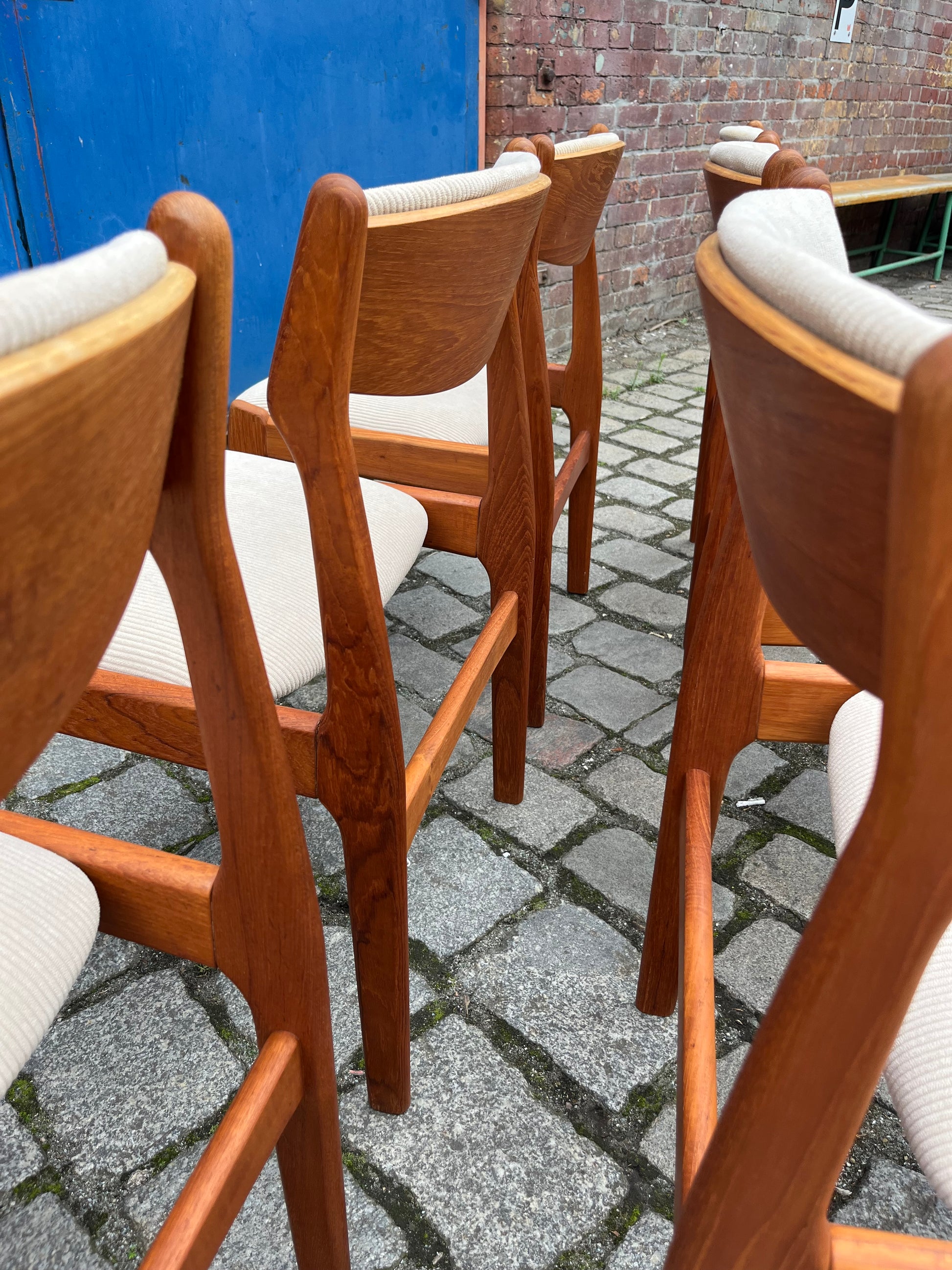 Set: 6x Polsterstuhl beige Teak Cord von Erik Buch