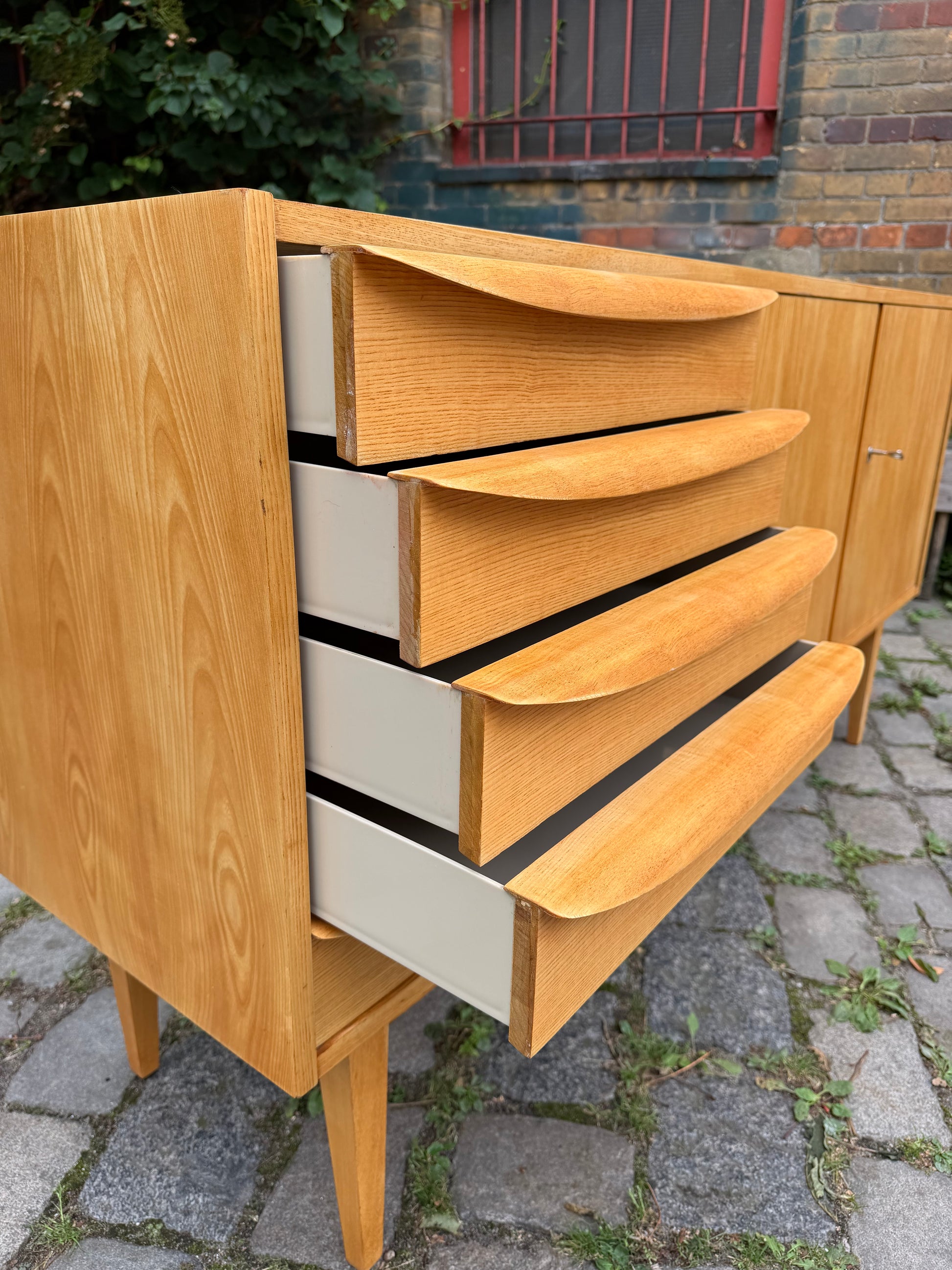 Sideboard Typ 602/K Esche von Franz Ehrlich für Hellerau