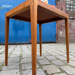 Beistelltisch Teak & Eiche von Wilkhahn