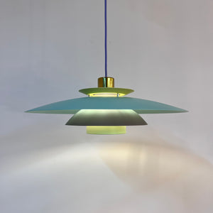 Lamellenlampe neu lackiert, Dänemark