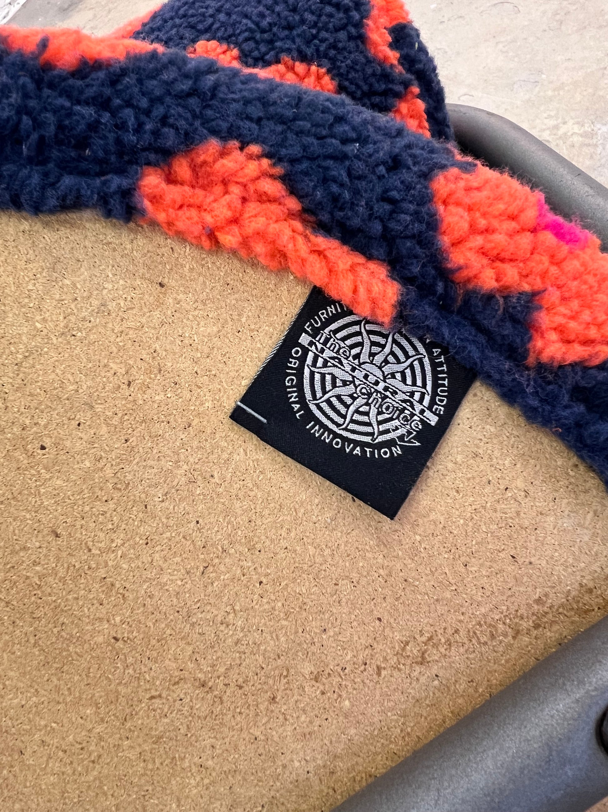 Set: Sessel & Hocker neu gepolstert aus der Serie The Natural Choice von Innovation Randers