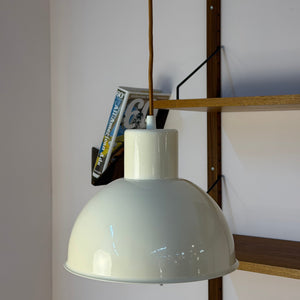 Bunkerlampe cremeweiß aus Dänemark