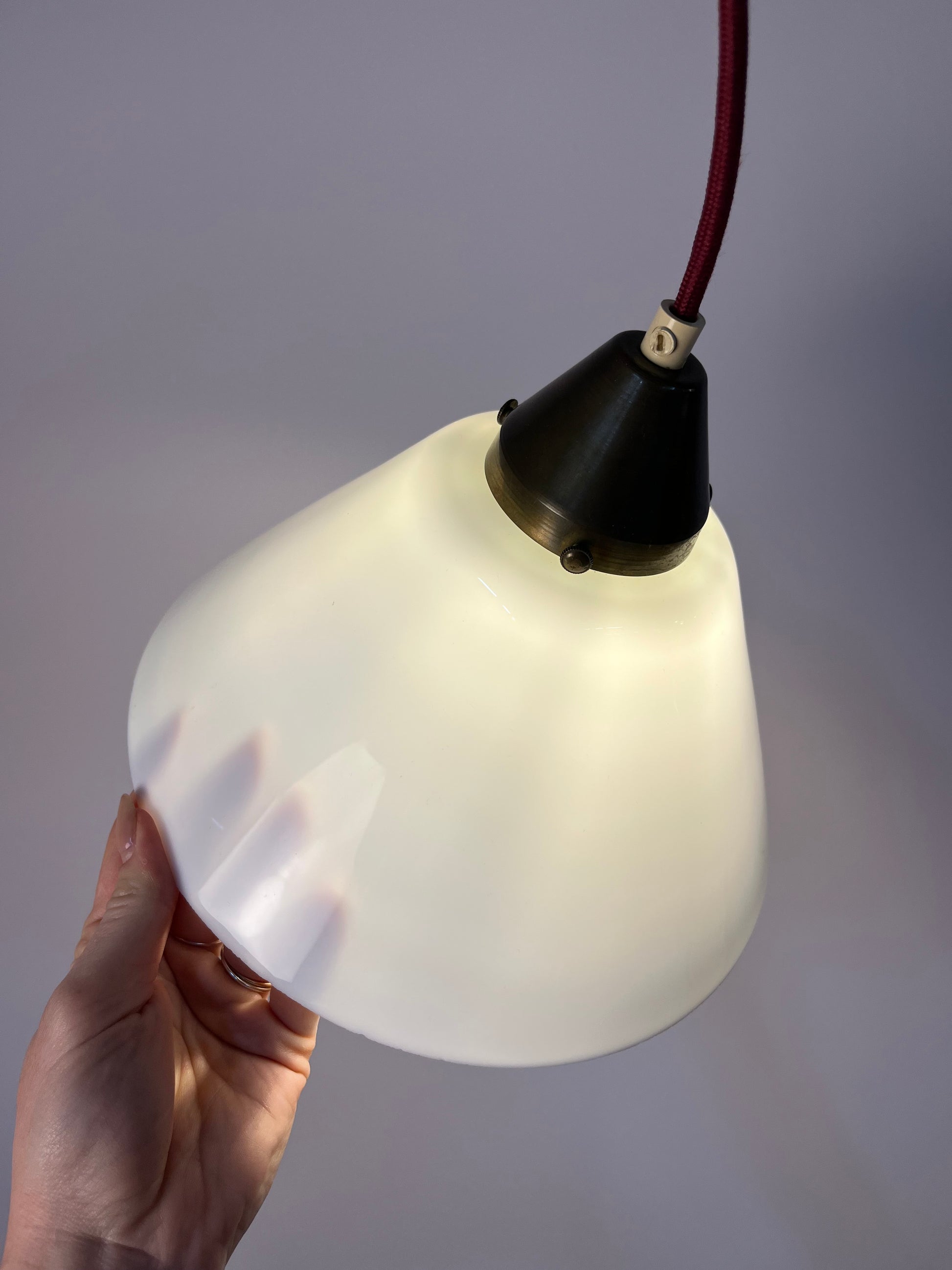 Hängelampe Opalglas Messing
