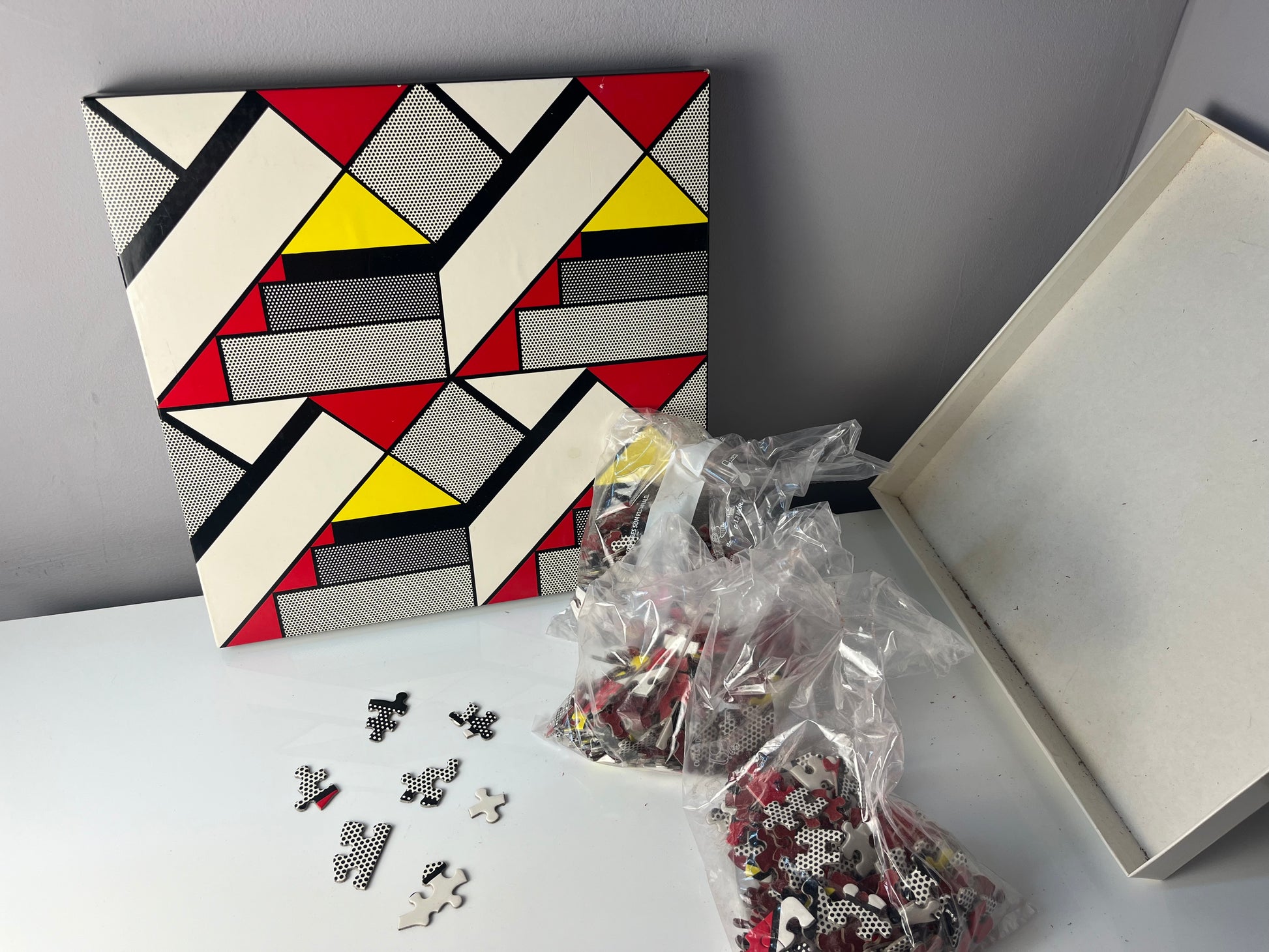 Puzzle "Modular Painting With Four Panels No. 5" von Roy Lichtenstein für Springbok Editions