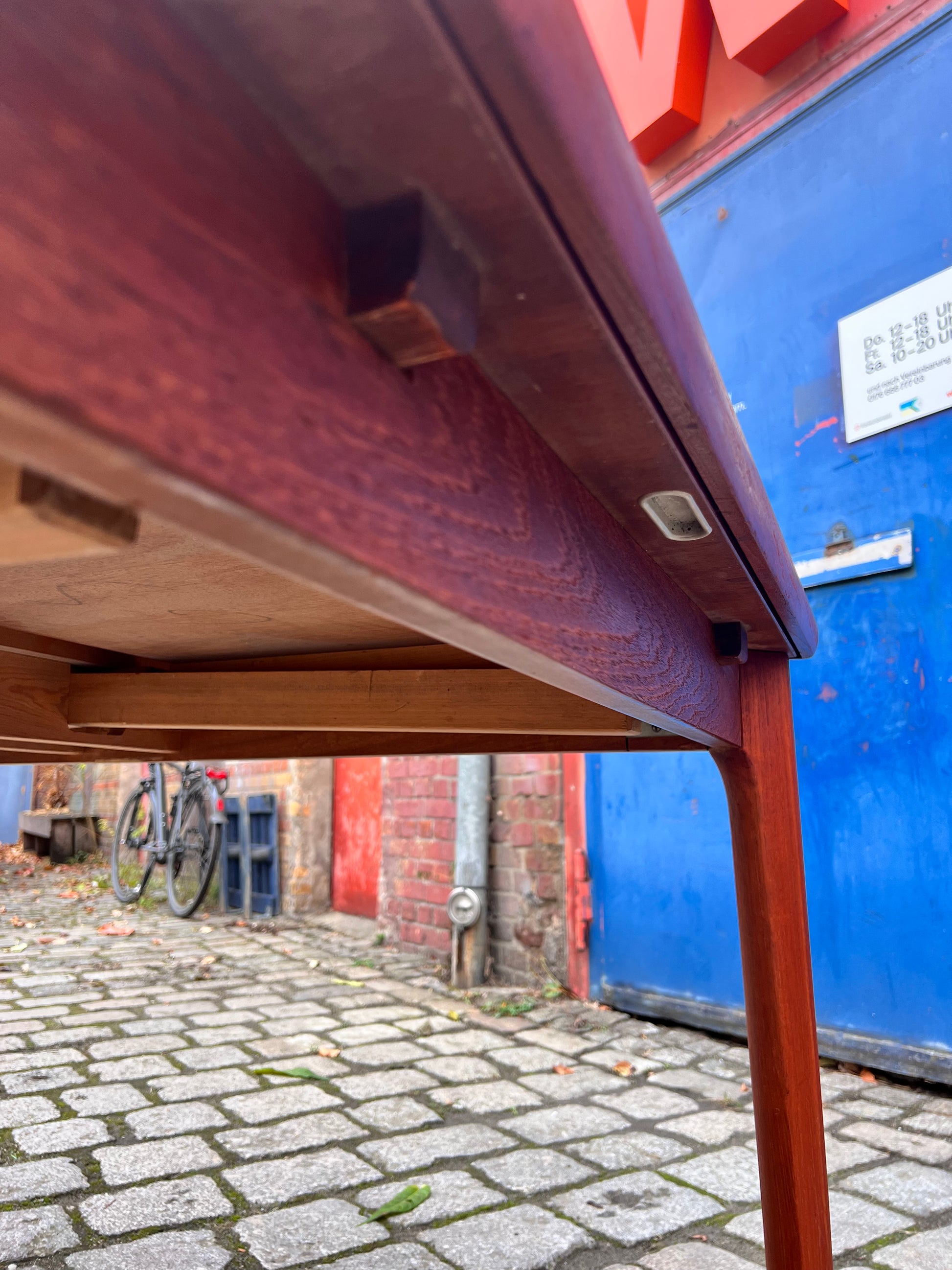 Ausziebarer Esstisch Teak von Henning Kjearnulf