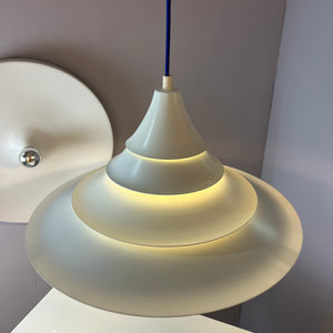 Hängelampe Pagode weiß von Ricardoni für Nordisk Solar