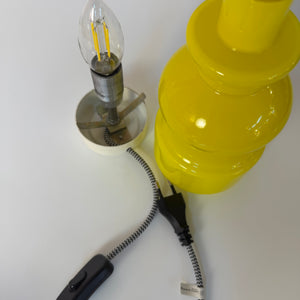 Tischlampe sonnengelb Opalglas
