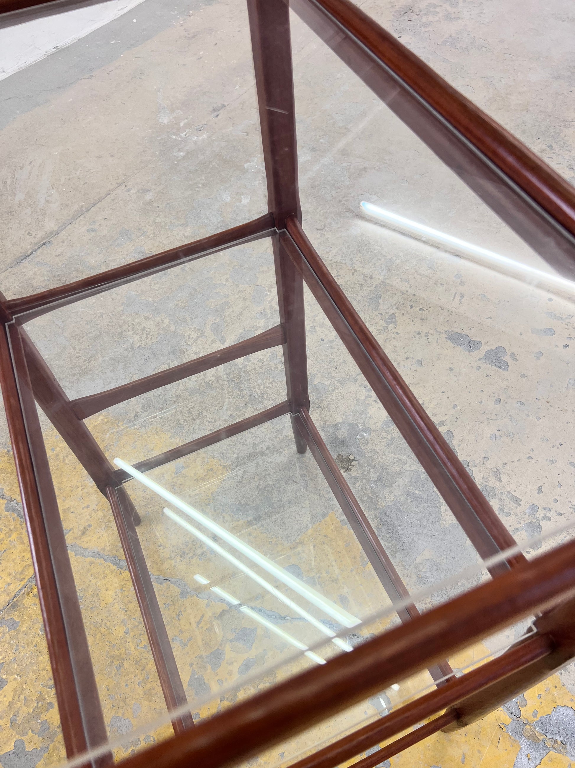 Regal Teak mit Acrylglasplatten aus Däenmark