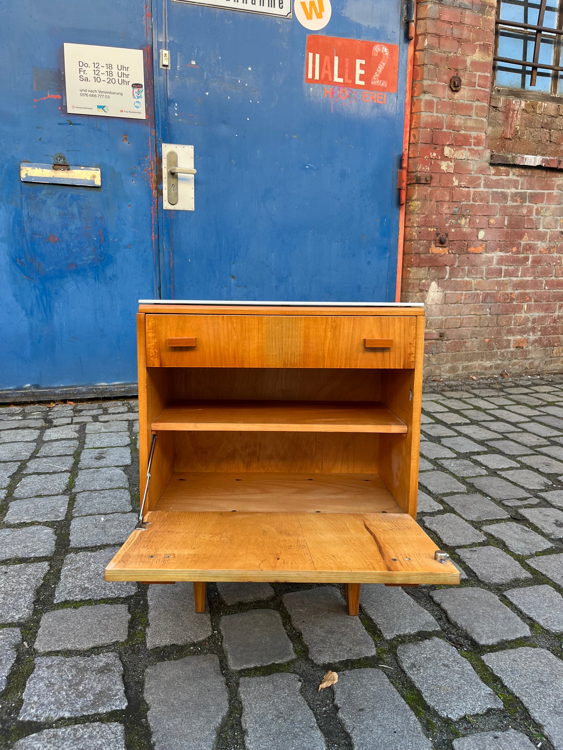 Set: 2 Nachttische von František Mezulánik für Nový Domov