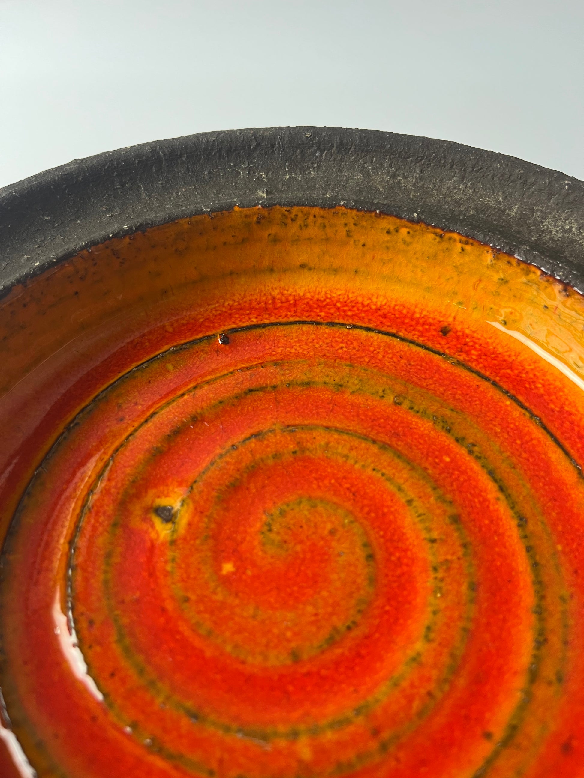 Schale orange Keramik von Ulrik Lundbergh, Ebeltoft