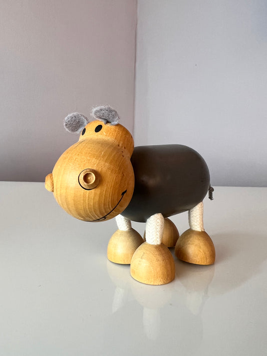 Hippo Holz von AnaMalz