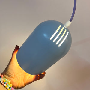 Hängelampe hellblau neu lackiert