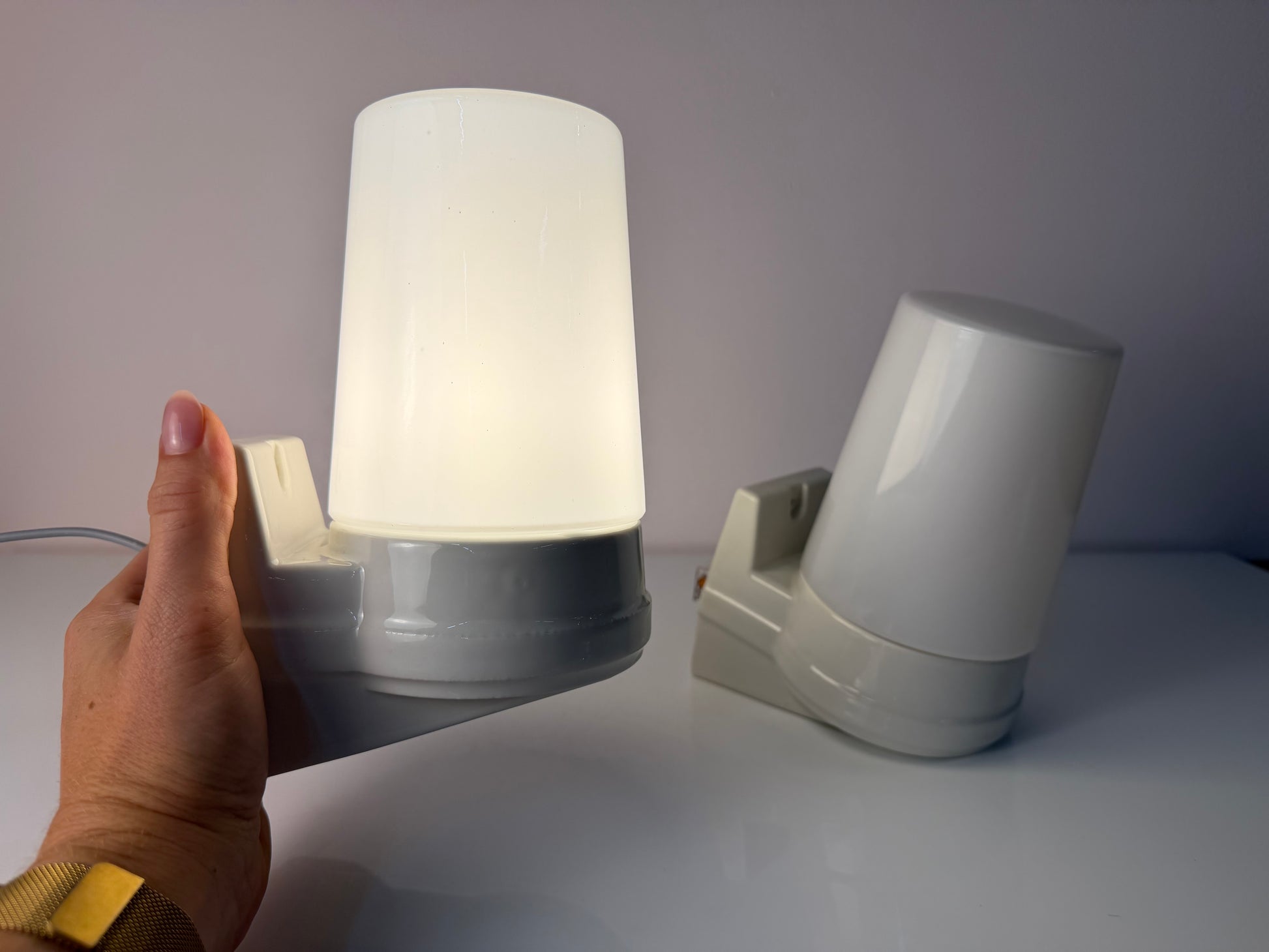 Set: 2x Wandlampe Modell 6070 weiß Sigvard Bernadotte für Ifö
