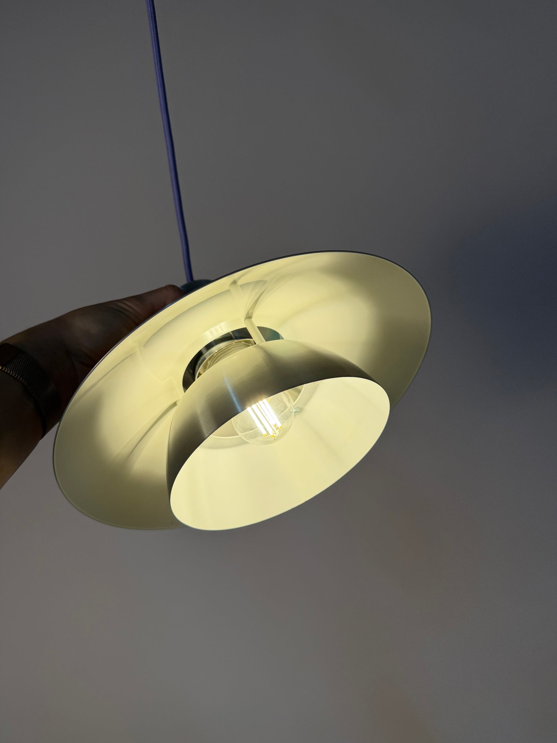 Lamellenlampe silber aus Dänemark
